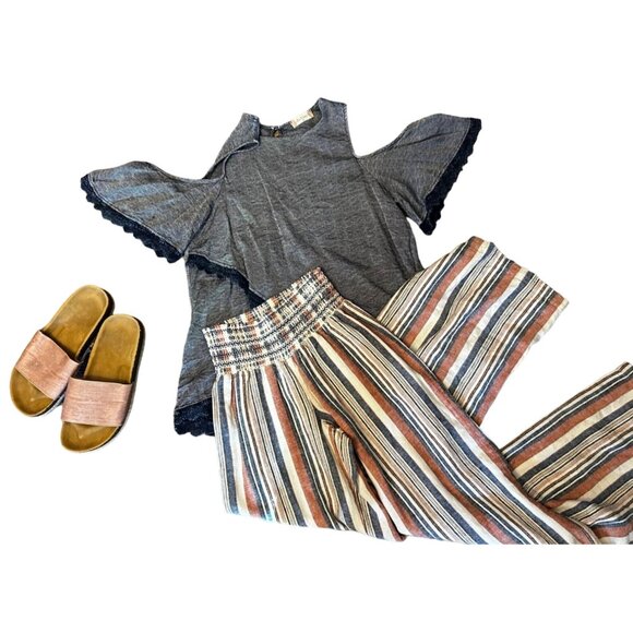 (5 for‎ $25) Altar'd State Asymmetrical Cold Shoulder Blouse in Chambray-Medium - Picture 6 of 6